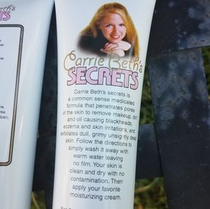 Carrie Beth's makeup remover